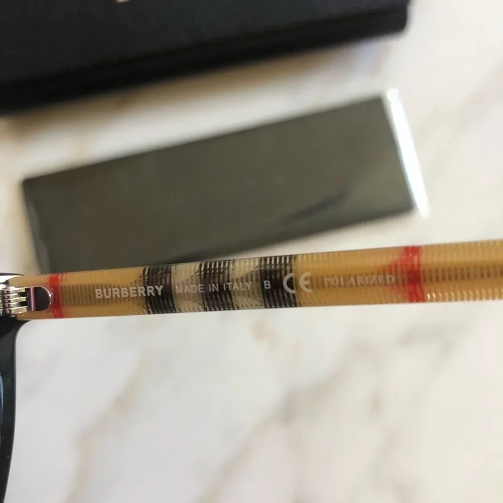 🔥NEW POLARIZED BURBERRY FLAT TOP SUNGLASSES